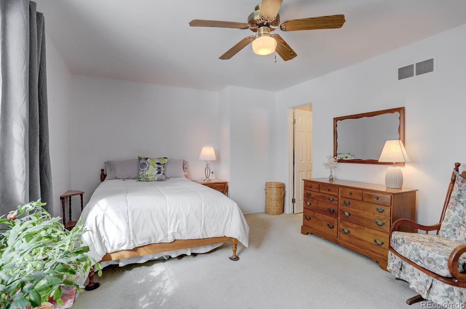 5517 Lowell Blvd, Littleton CO 80123-2841 exterior