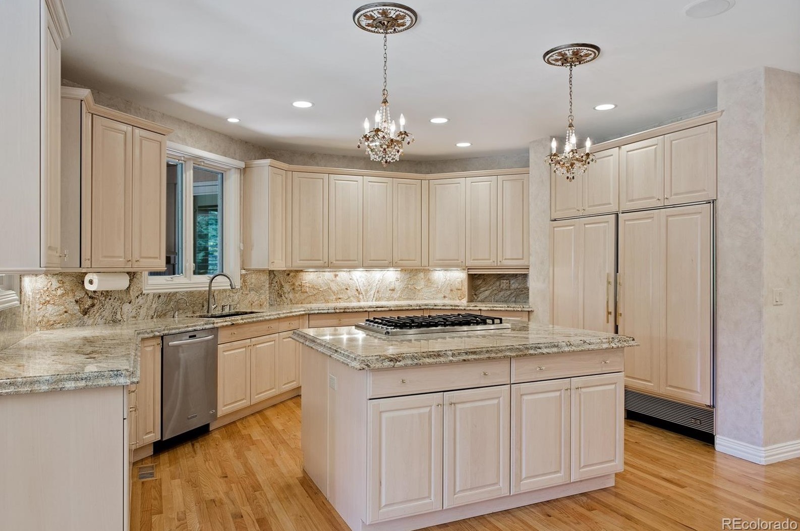 4091 Preserve Pkwy, Littleton CO 80121-2150 exterior