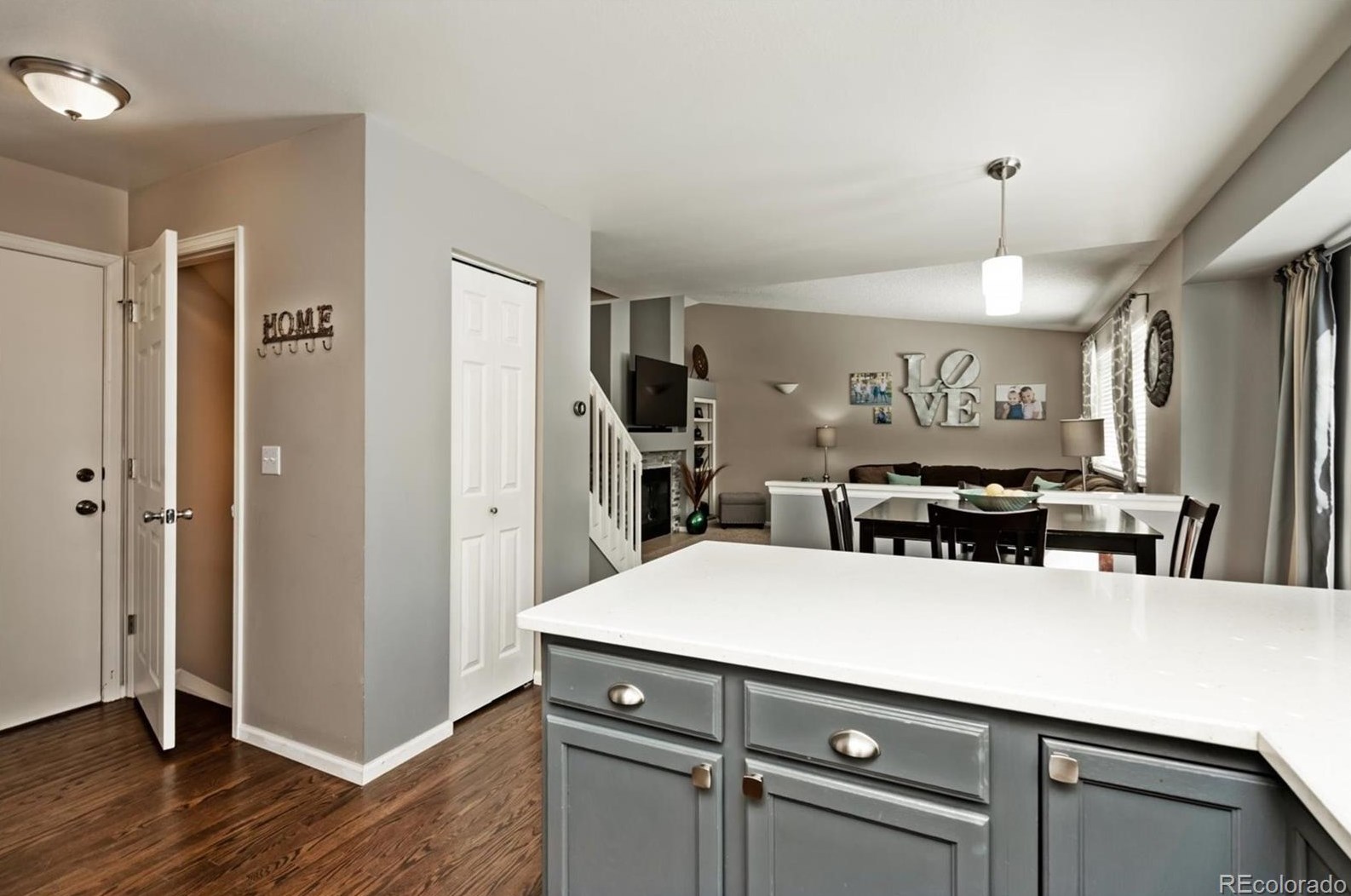 4876 Collinsville Pl, Littleton CO 80130-6824 exterior