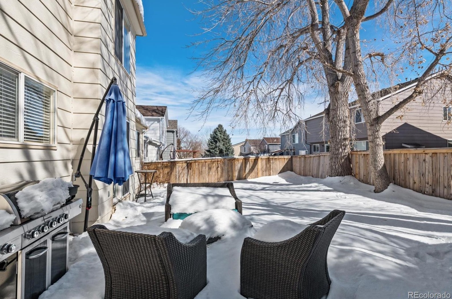 4876 Collinsville Pl, Littleton CO 80130-6824 exterior