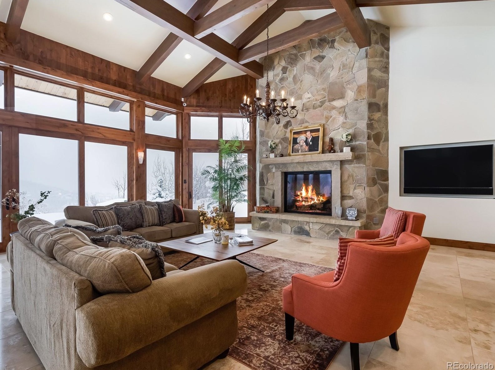 2944 Heavenly Vw, Steamboat Springs CO 80487-8857 exterior