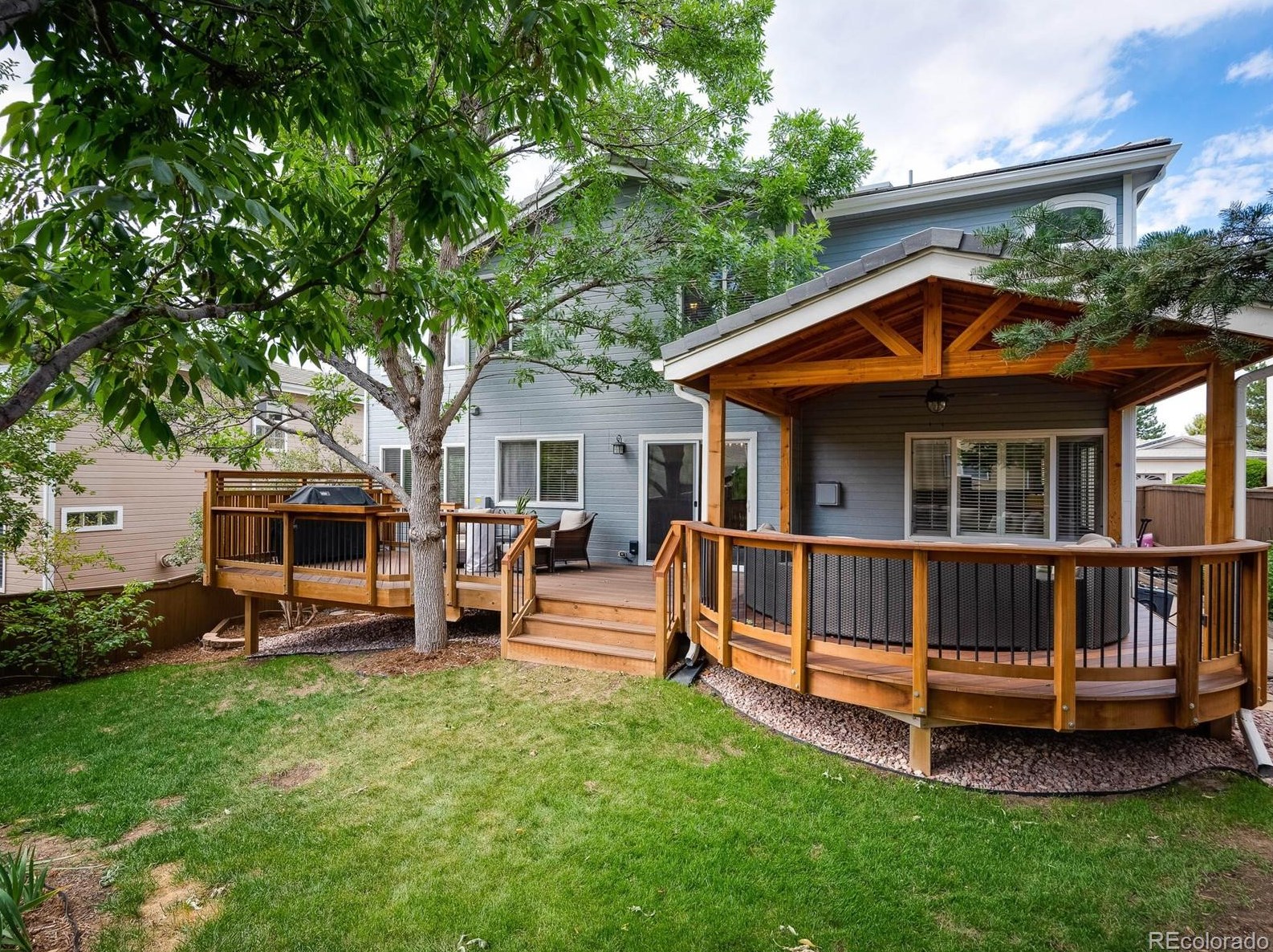 9228 Fox Fire Dr, Littleton CO 80129-6424 exterior