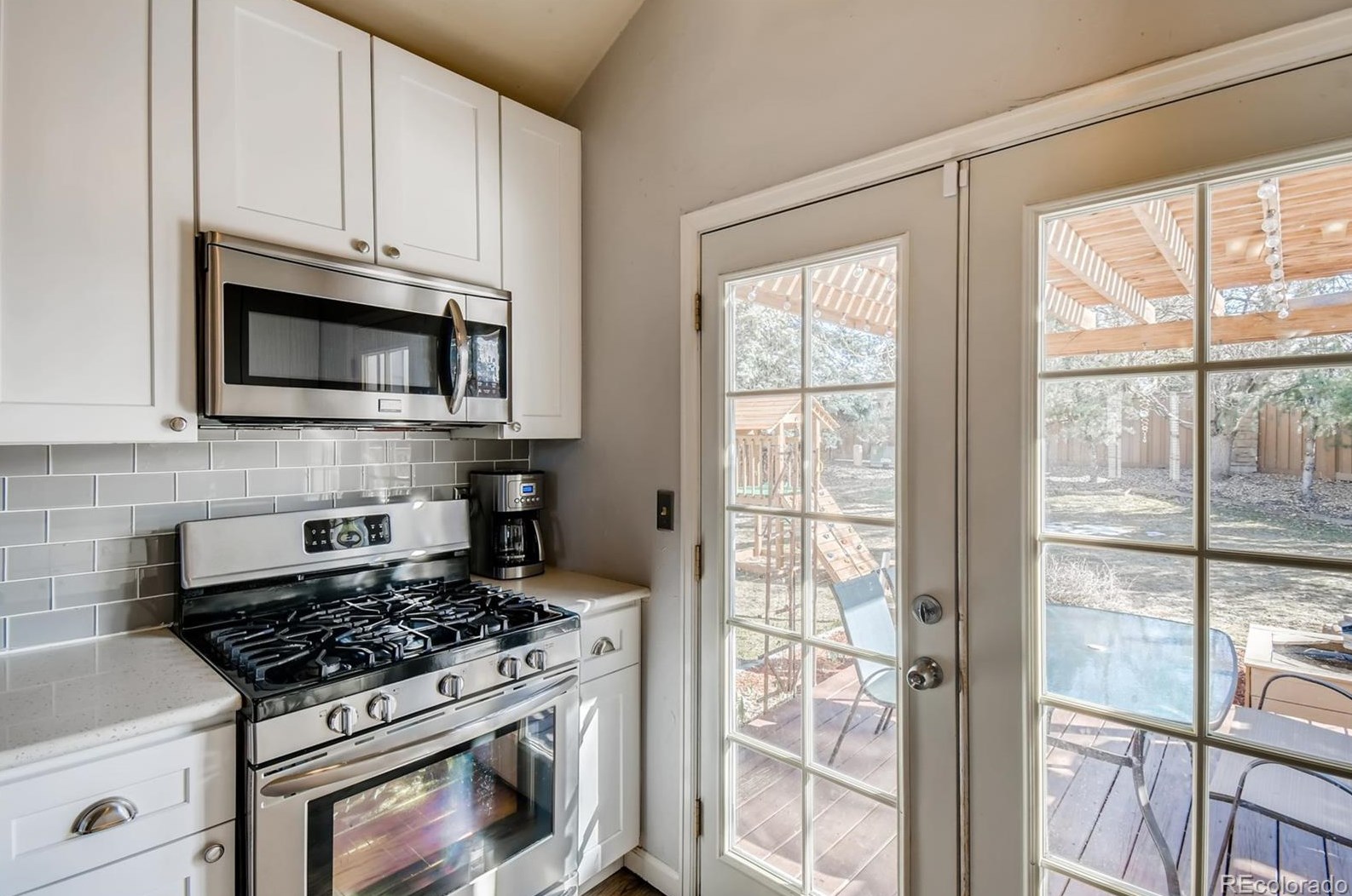 9351 Balsam Ct, Littleton CO 80128-5541 exterior