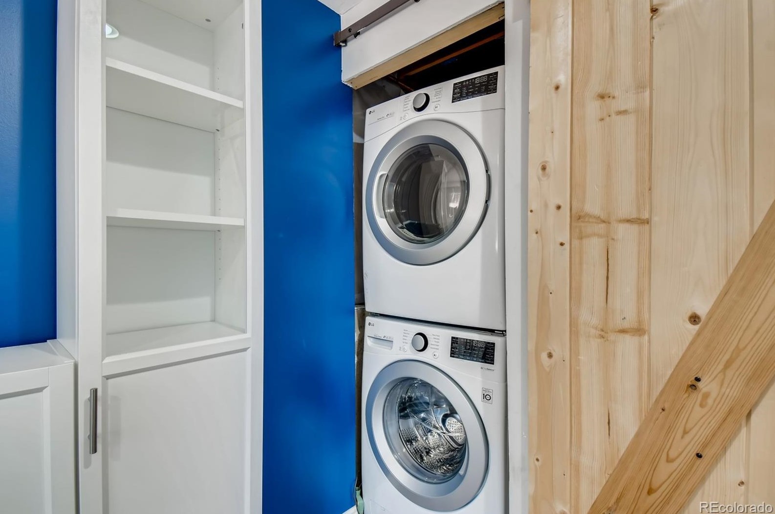 9351 Balsam Ct, Littleton CO 80128-5541 exterior