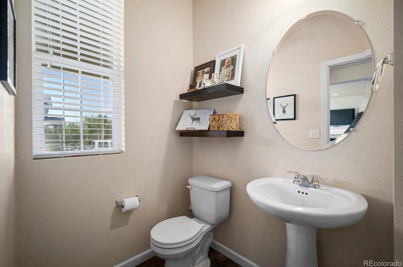 5593 73rd Ave, Arvada CO  80003-3311 exterior