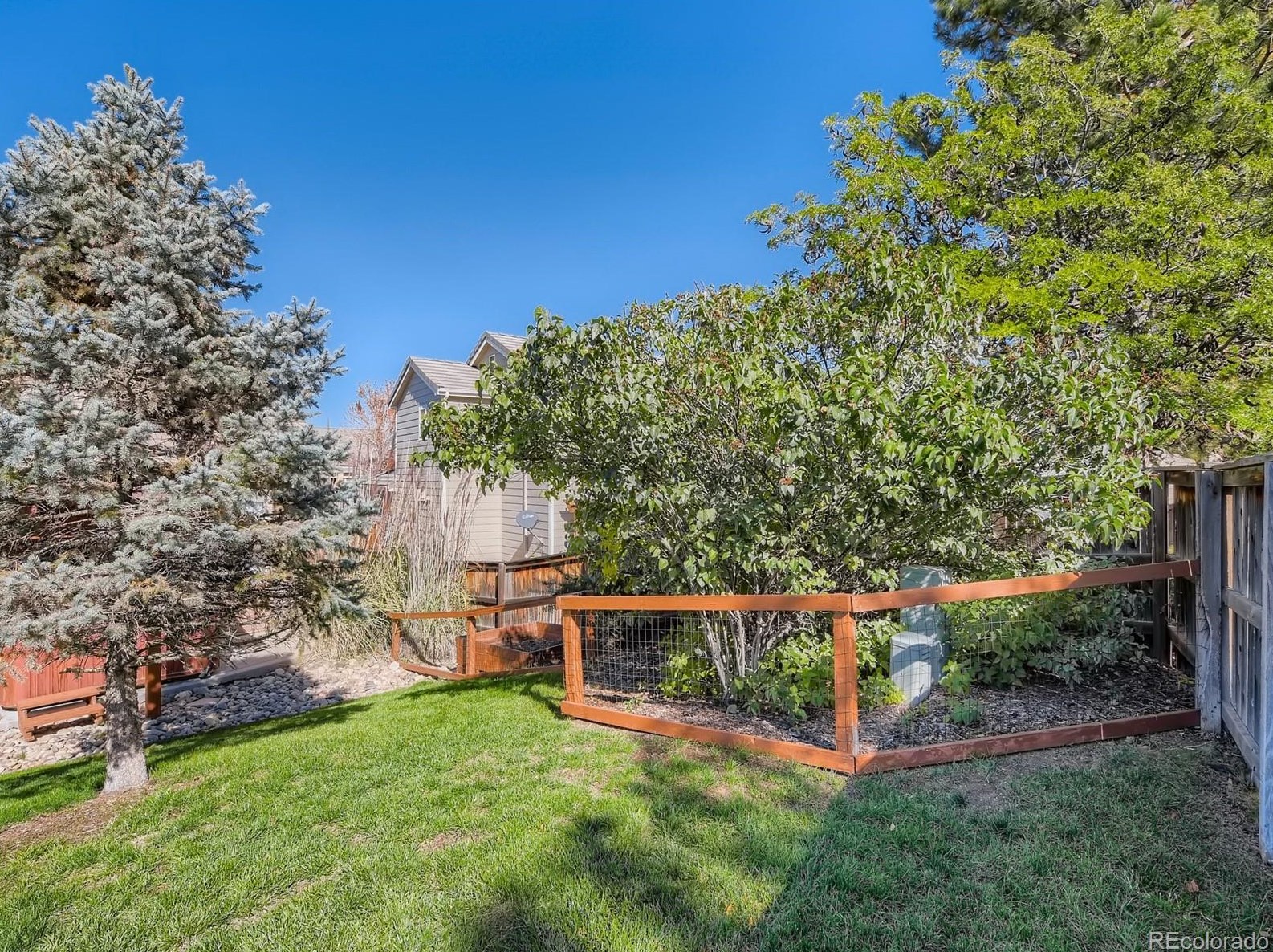 10009 Kingston Ct, Littleton CO exterior