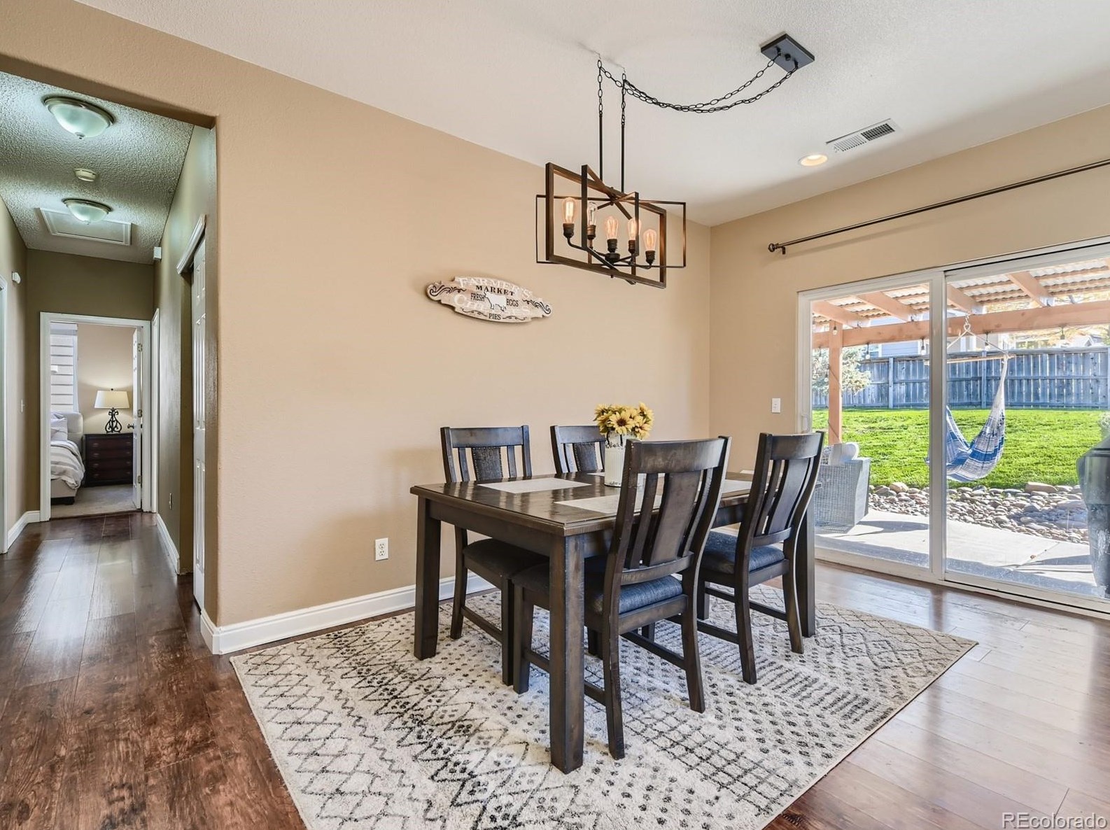 10009 Kingston Ct, Littleton CO exterior