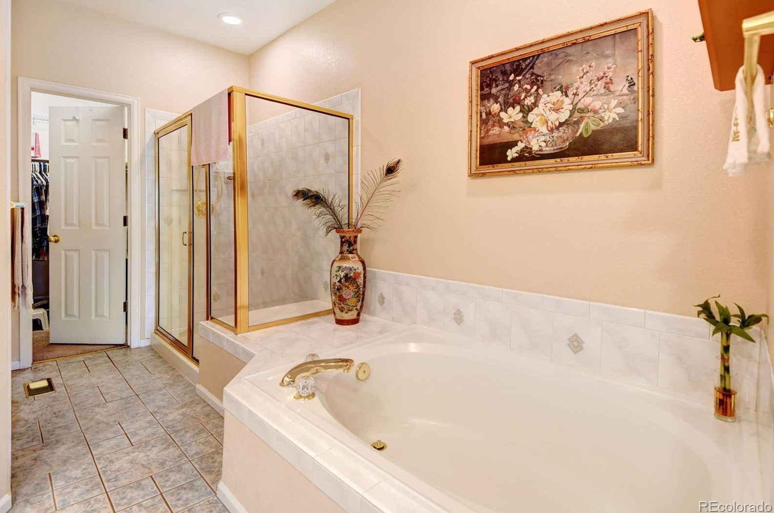 8503 Upham Way, Littleton CO 80128-6353 exterior