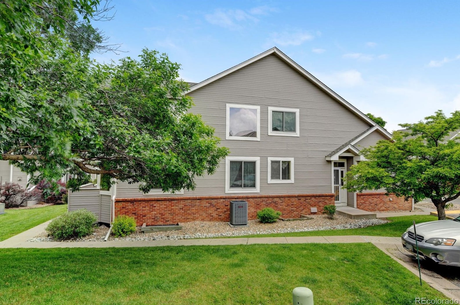 8503 Upham Way, Littleton CO 80128-6353 exterior
