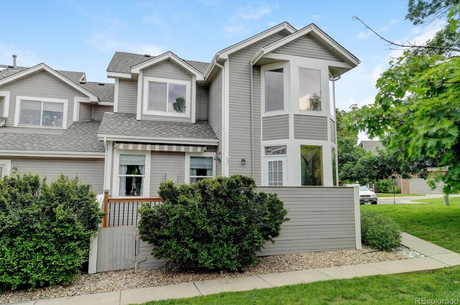 8503 Upham Way, Littleton CO 80128-6353 exterior