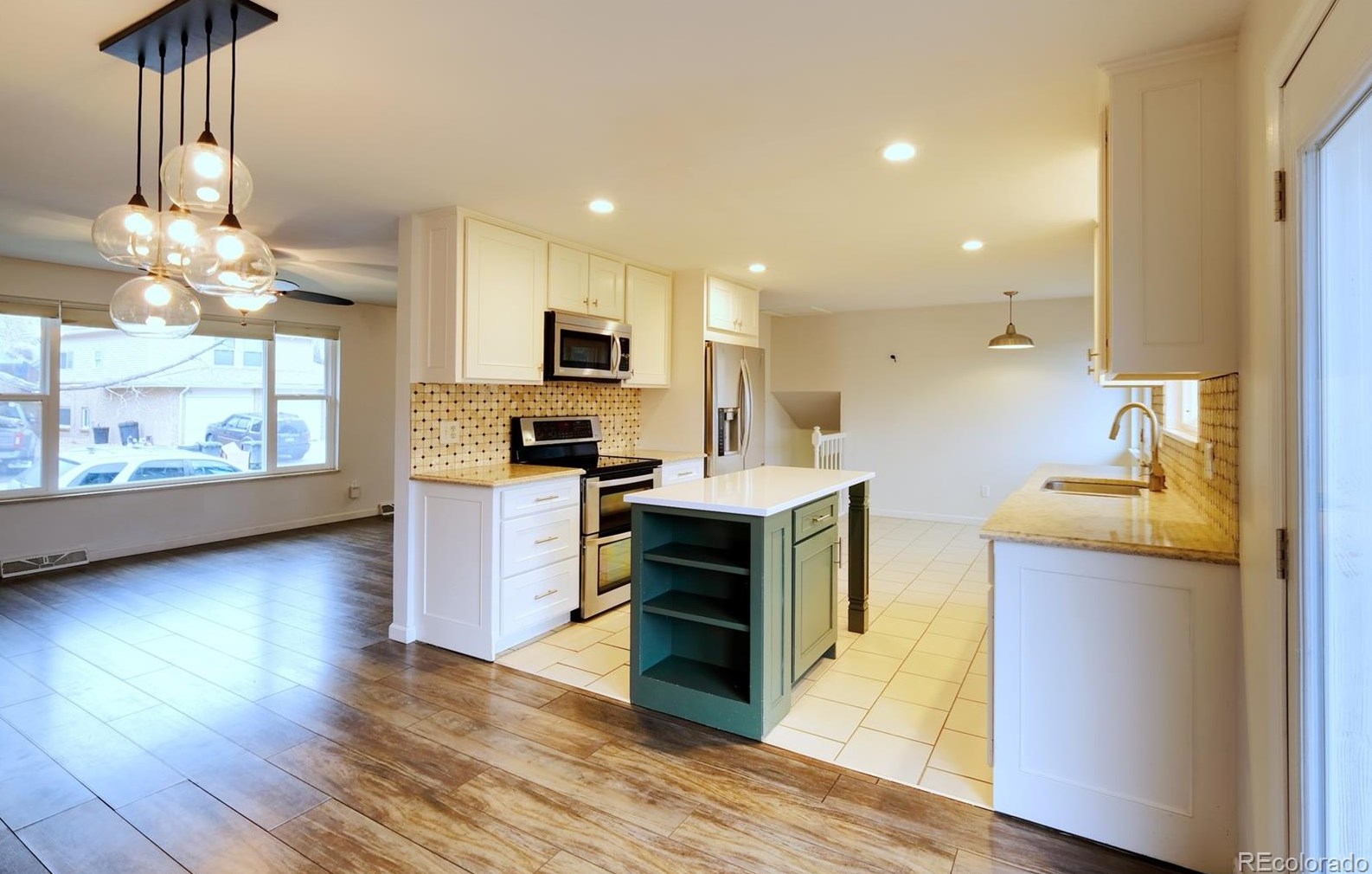 9078 77th Pl, Arvada CO  80005-4305 exterior