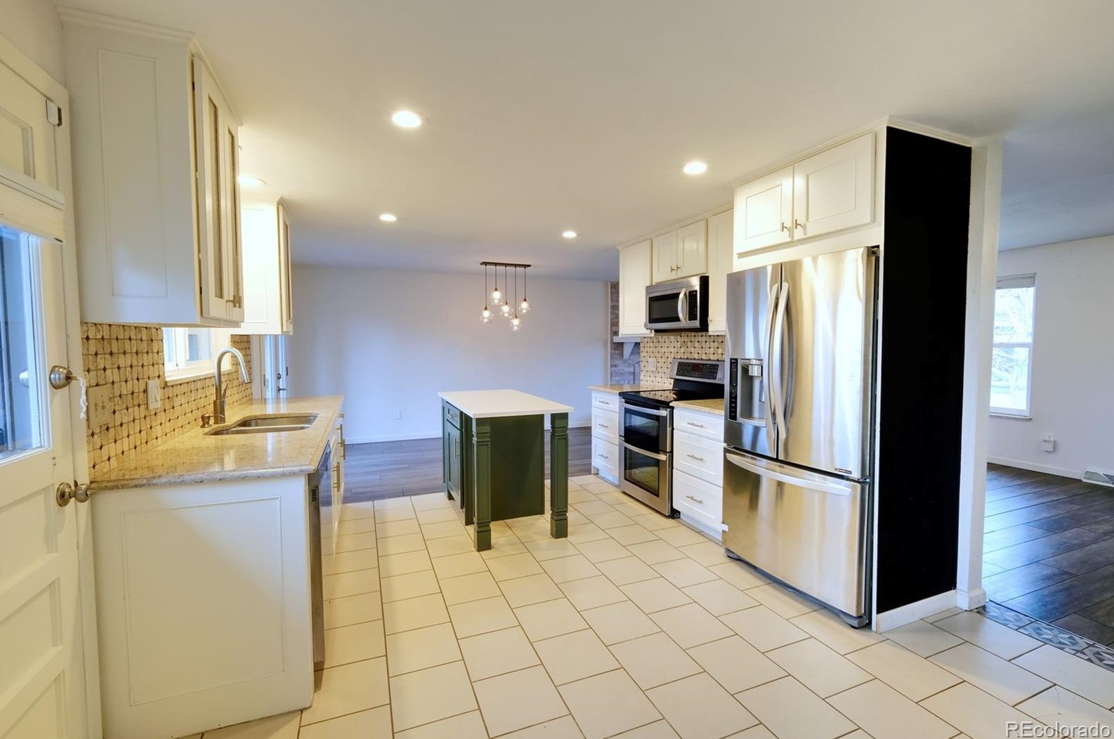 9078 77th Pl, Arvada CO  80005-4305 exterior