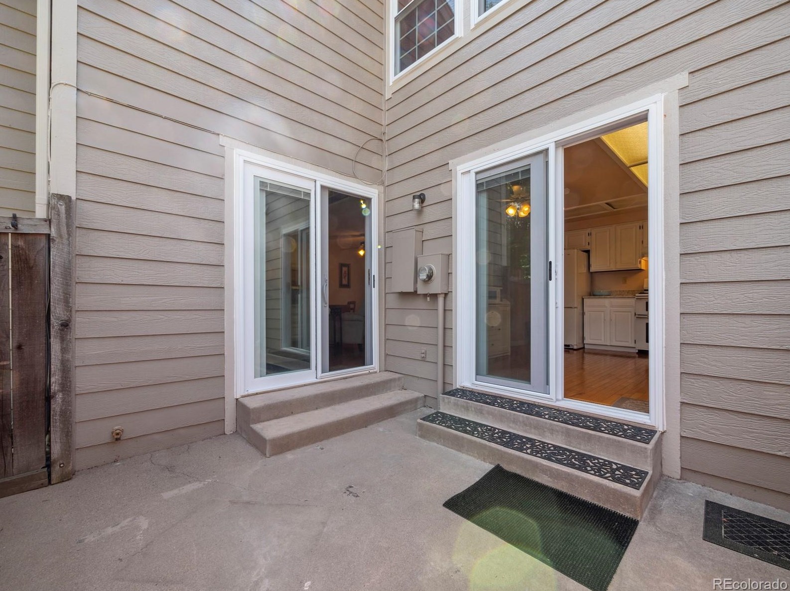 6624 Webster St, Littleton CO 80123-3042 exterior