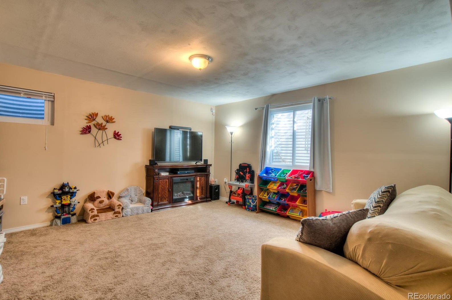 96 Amherst St, Castle Rock CO 80104-8953 exterior