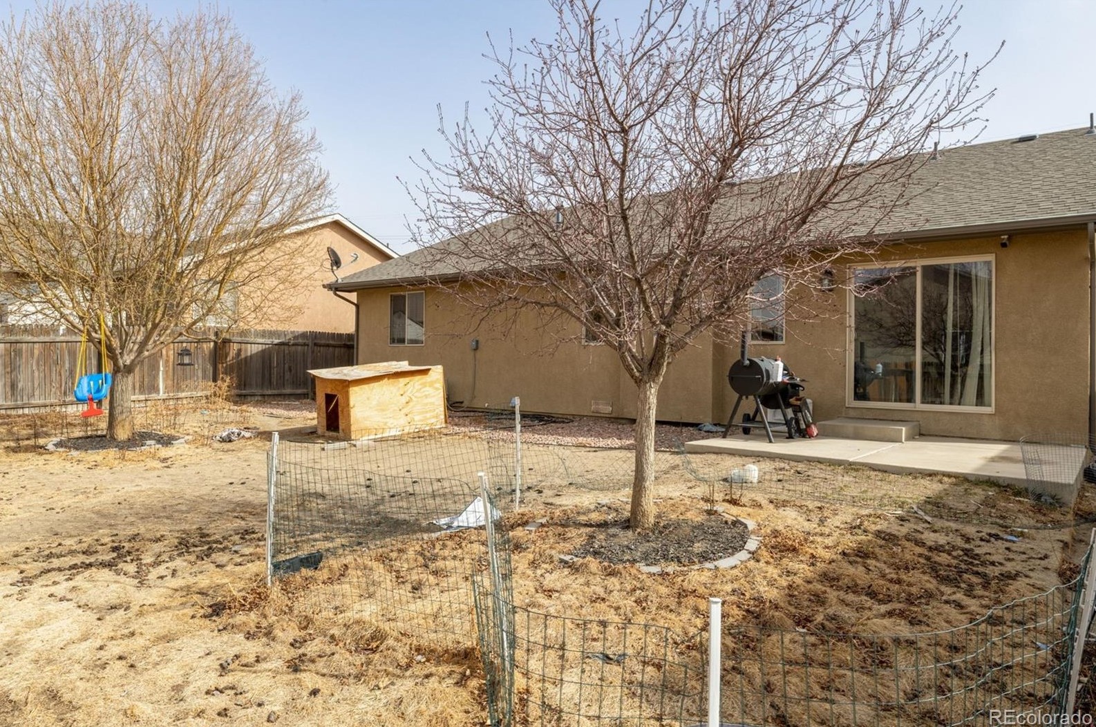 2305 Crestwood Ln, Pueblo CO  81008-2852 exterior