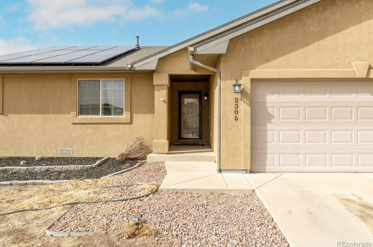2305 Crestwood Ln, Pueblo CO  81008-2852 exterior