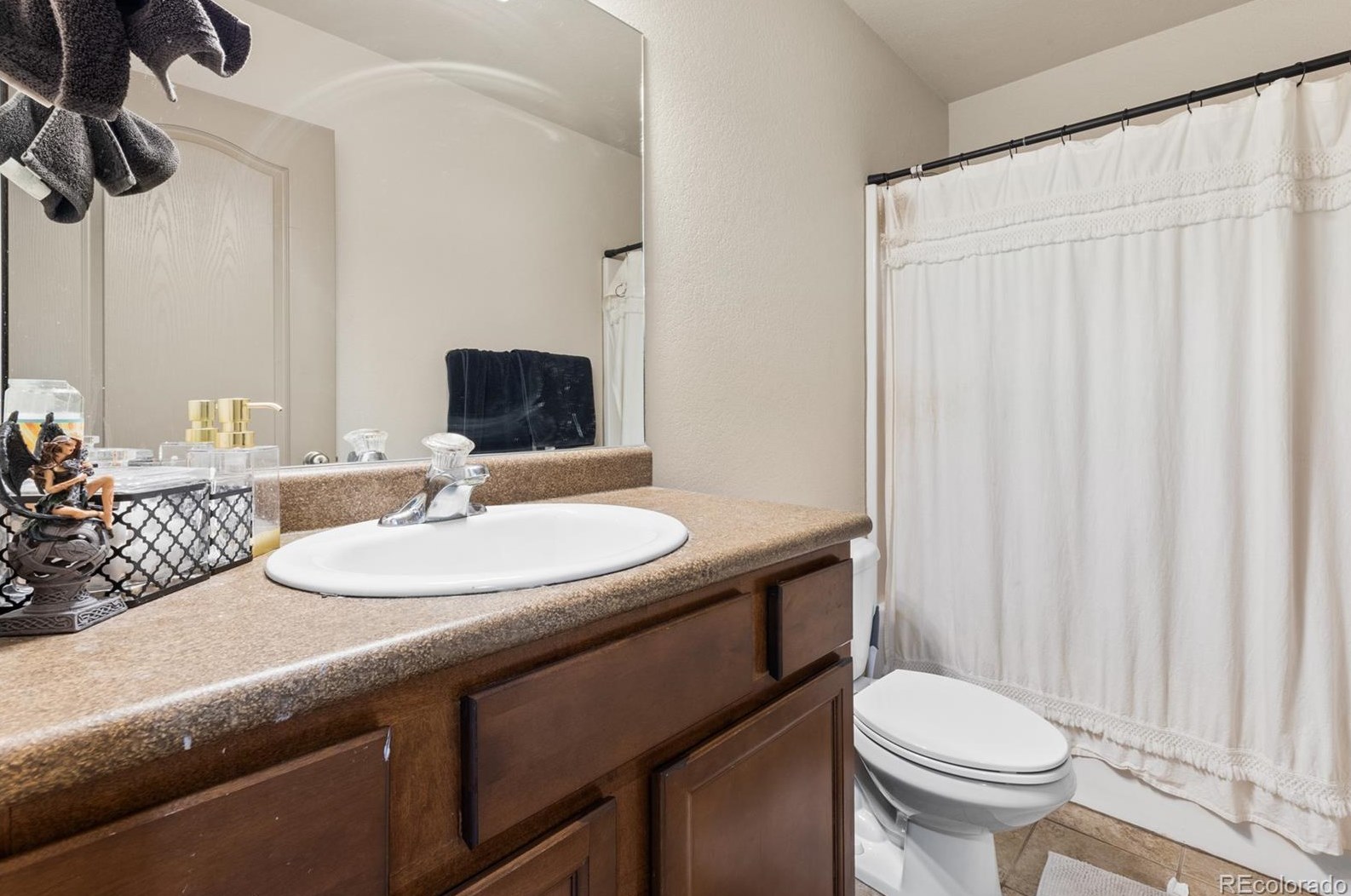 2305 Crestwood Ln, Pueblo CO  81008-2852 exterior