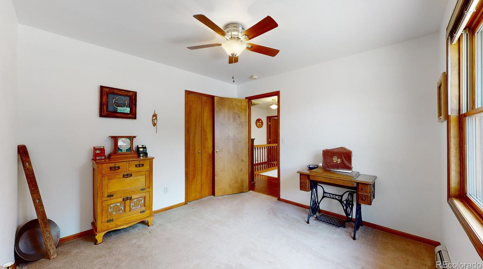 8582 Balsam St, Littleton CO 80128-6218 exterior