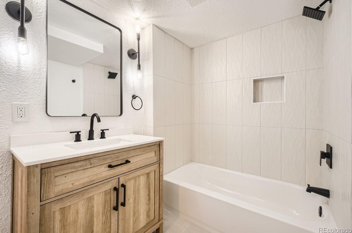 4722 Kipling Way, Littleton CO 80127-1338 exterior