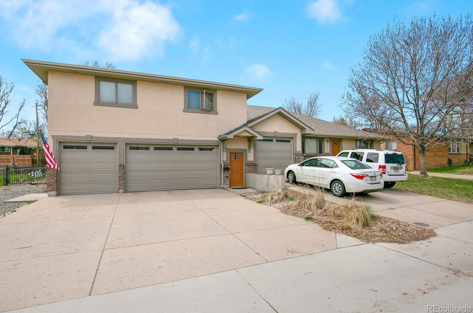 832 Prentice Ave, Littleton CO  80120-1454 exterior