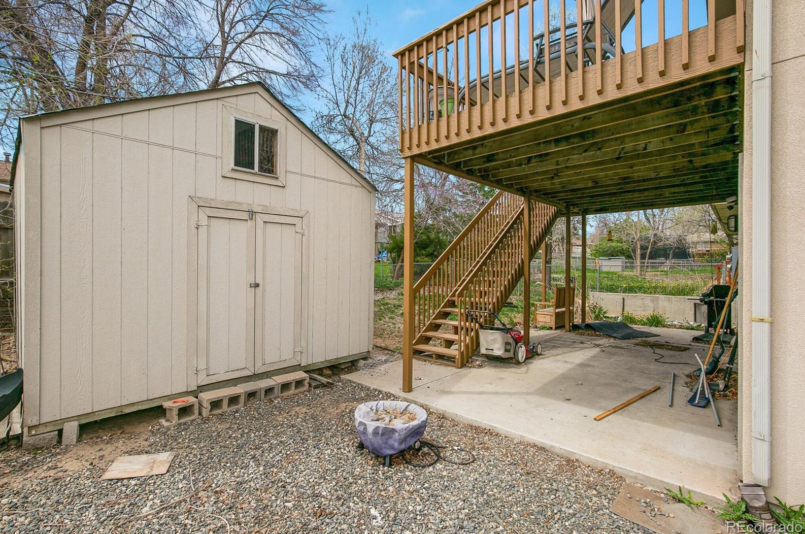 832 Prentice Ave, Littleton CO  80120-1454 exterior