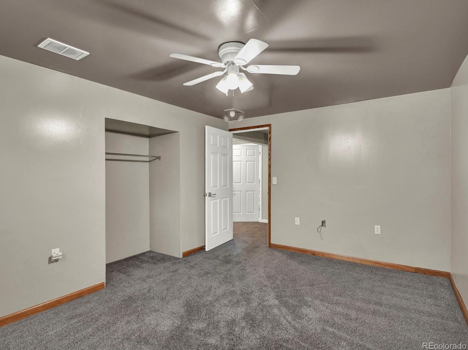 6240 69th Pl, Arvada CO  80003-4127 exterior