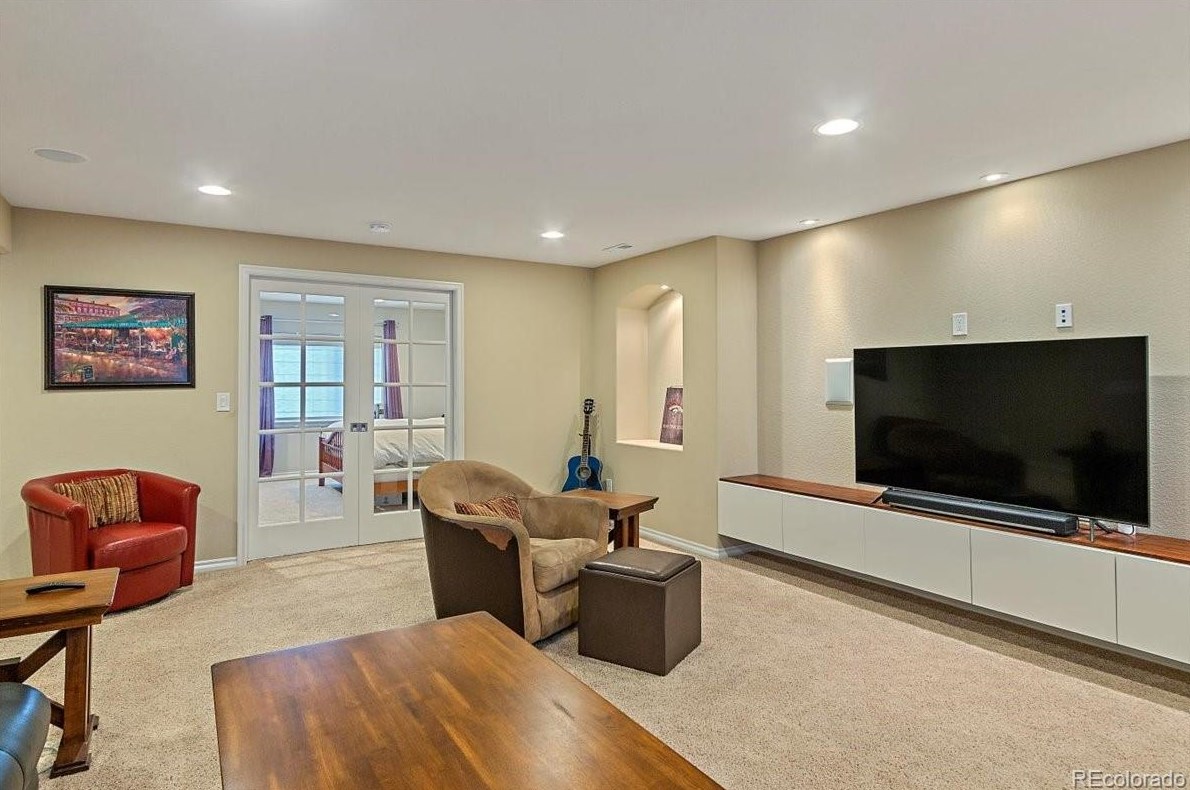 5396 Cloverbrook Cir, Littleton CO  80130-6618 exterior