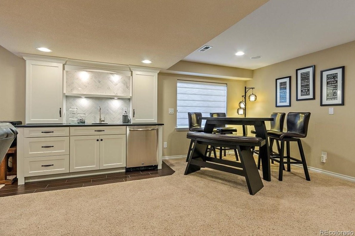 5396 Cloverbrook Cir, Littleton CO  80130-6618 exterior