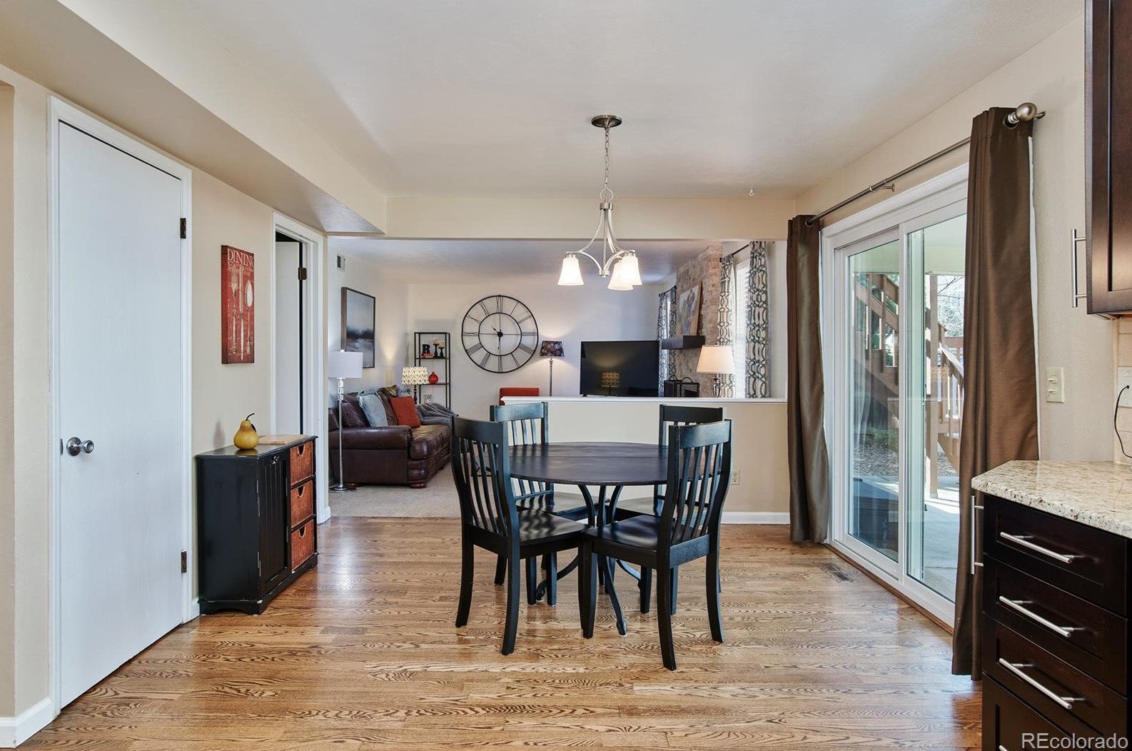 7501 Downing St, Littleton CO 80122-7106 exterior