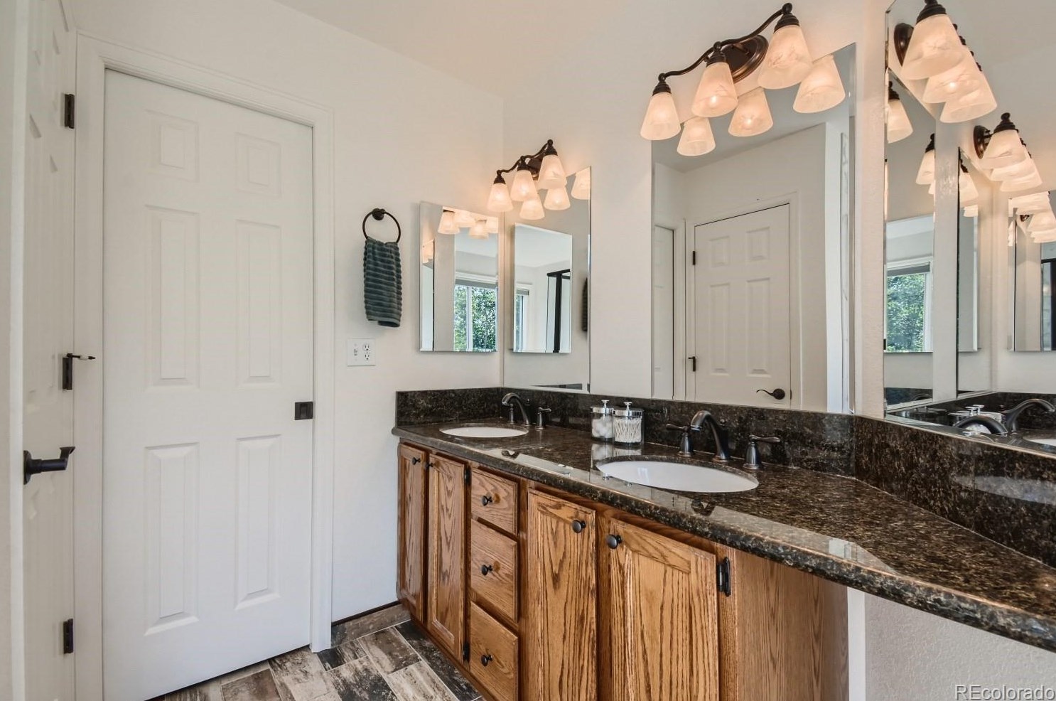 9171 Sugarstone Cir, Littleton CO 80130-4431 exterior