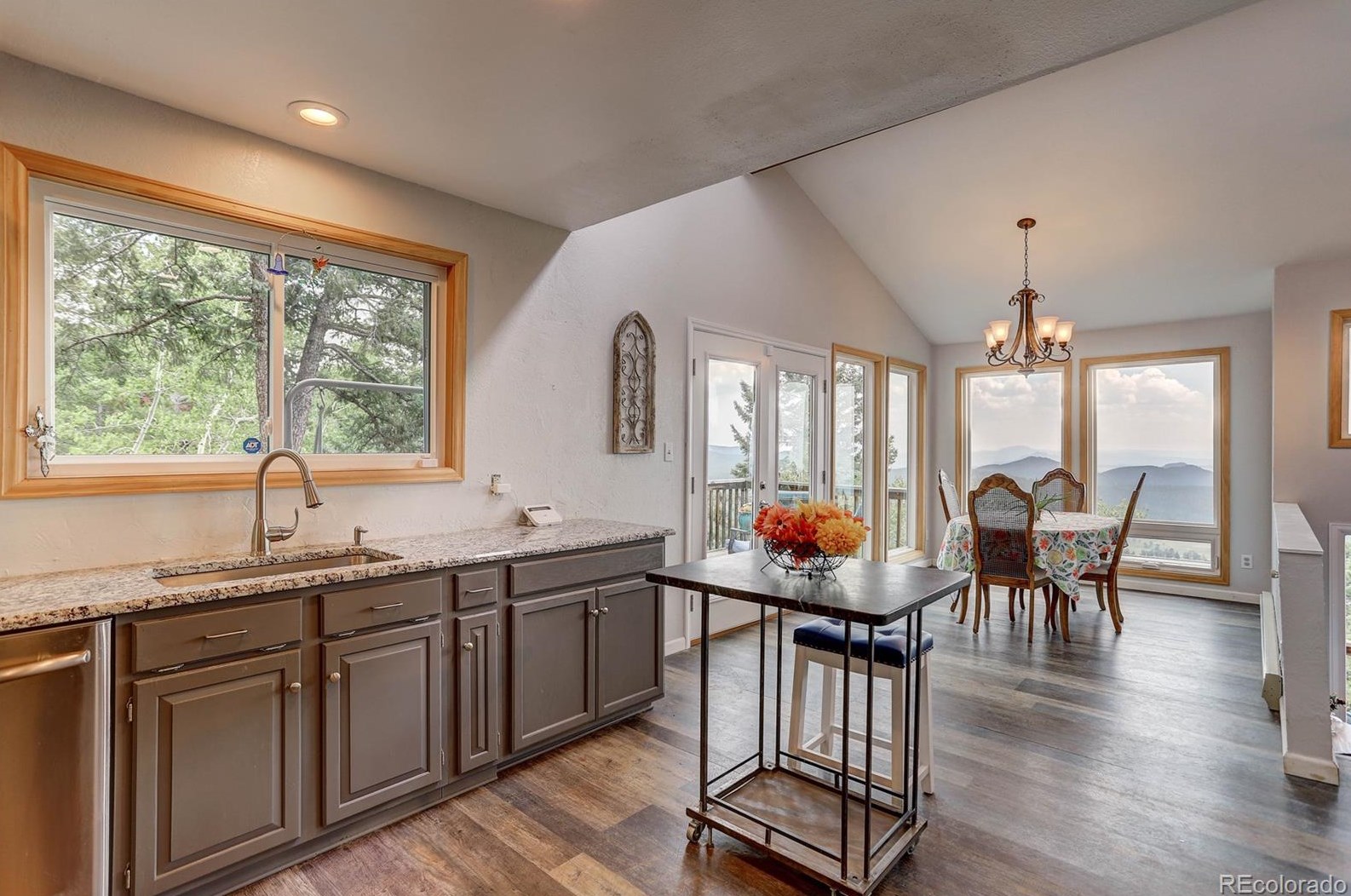 31061 Pike View Dr, Conifer, CO 80433