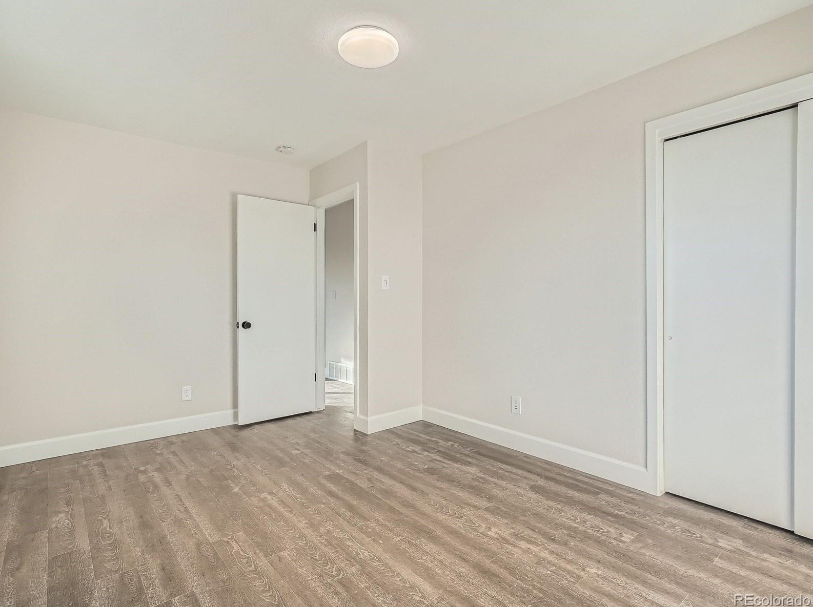 6571 Benton Cir, Arvada CO  80003-4733 exterior