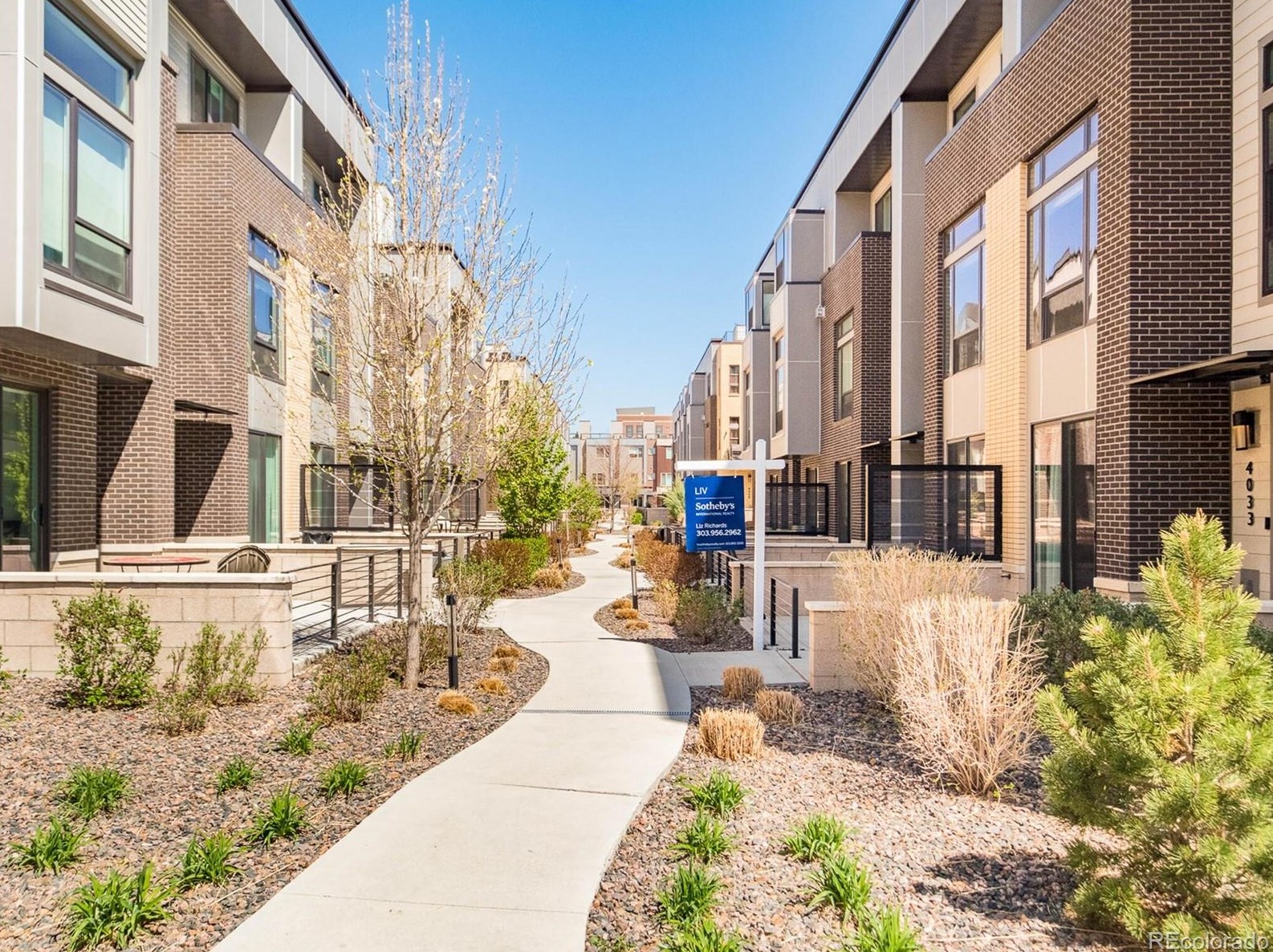 4033 W Conejos Pl, Denver, CO 80204