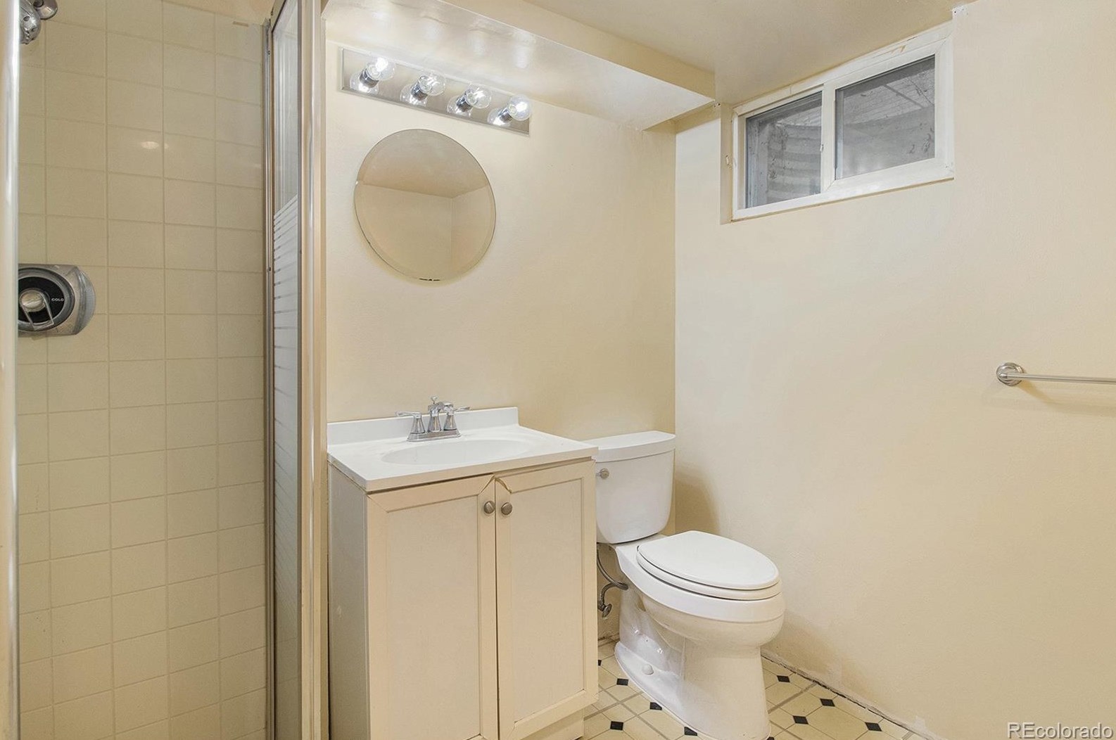 6775 Steele St, Littleton CO 80121-2945 exterior