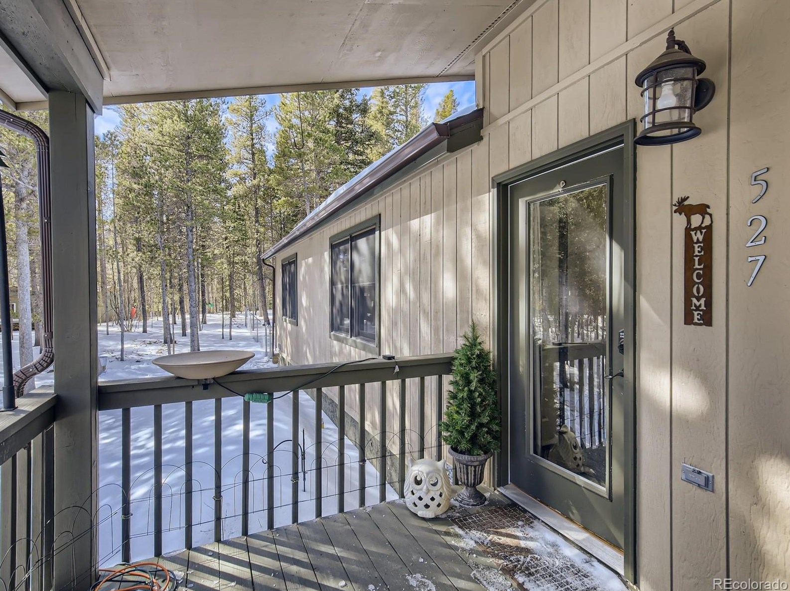 527 Karlann Dr, Arvada CO  80422-4044 exterior