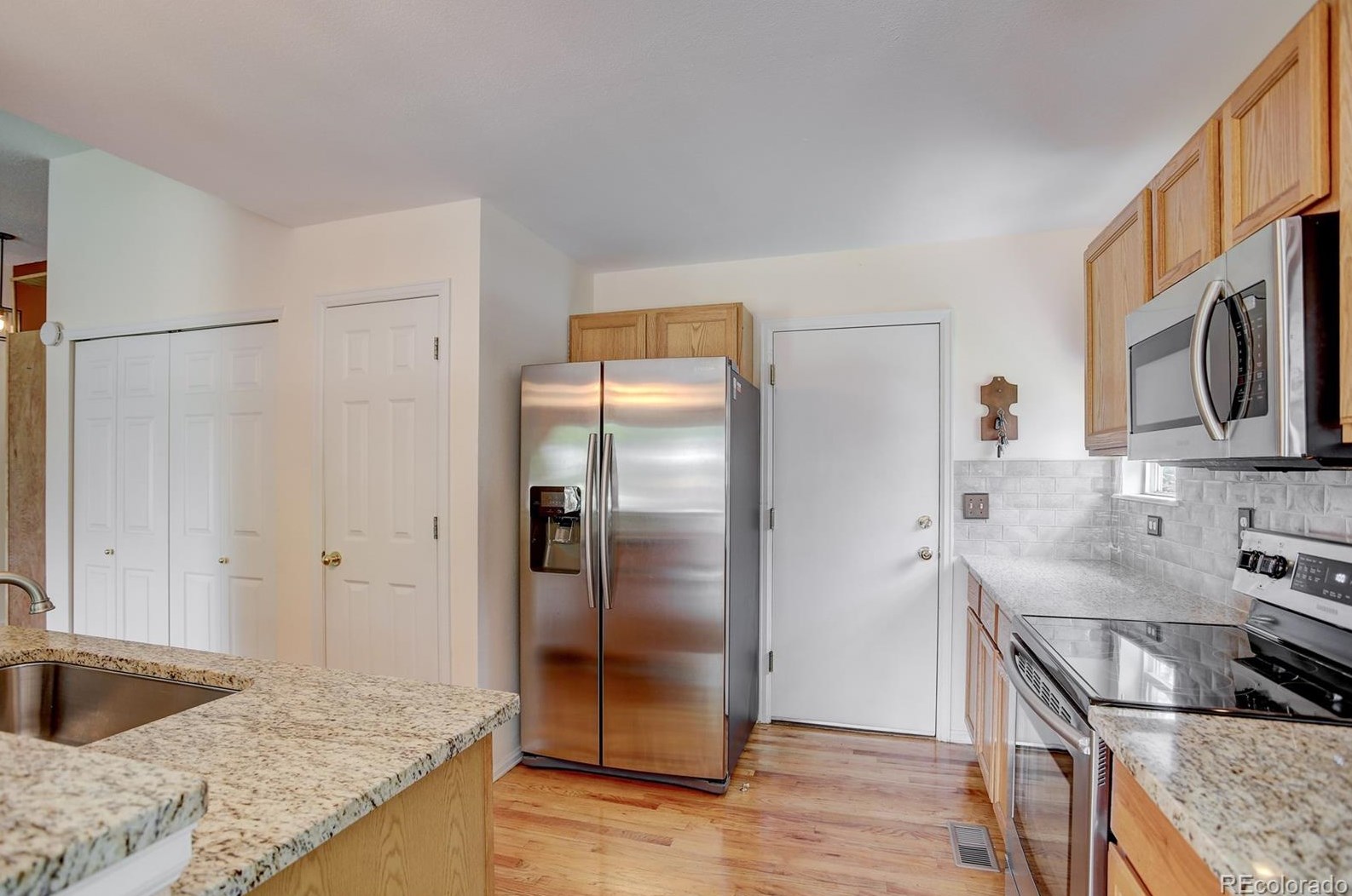 6467 Orion Way, Arvada CO  80007-6987 exterior