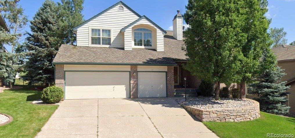 17 Amaranth Dr, Littleton CO 80127-2607 exterior