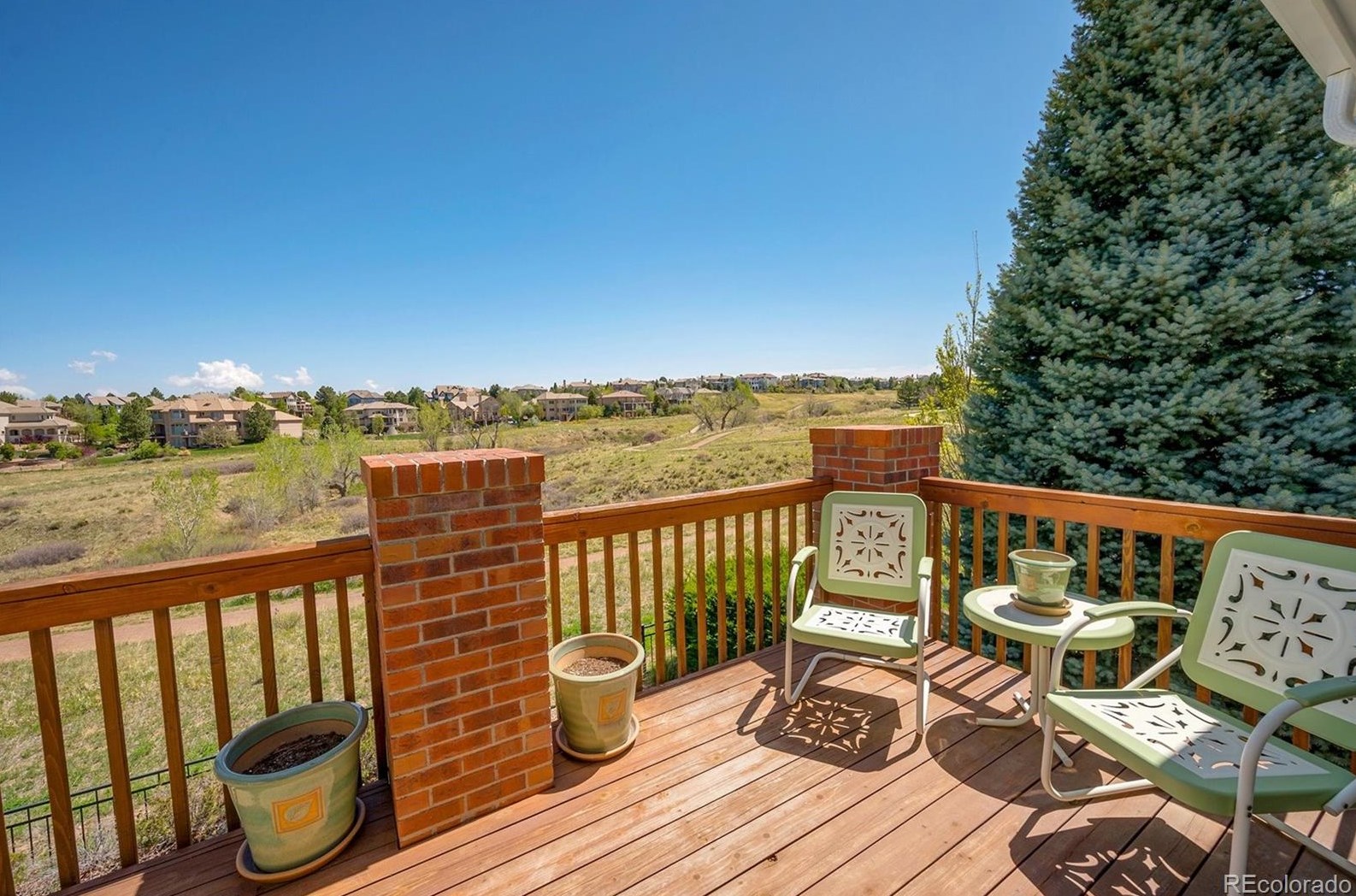 10257 Pennington Ln, Littleton CO exterior