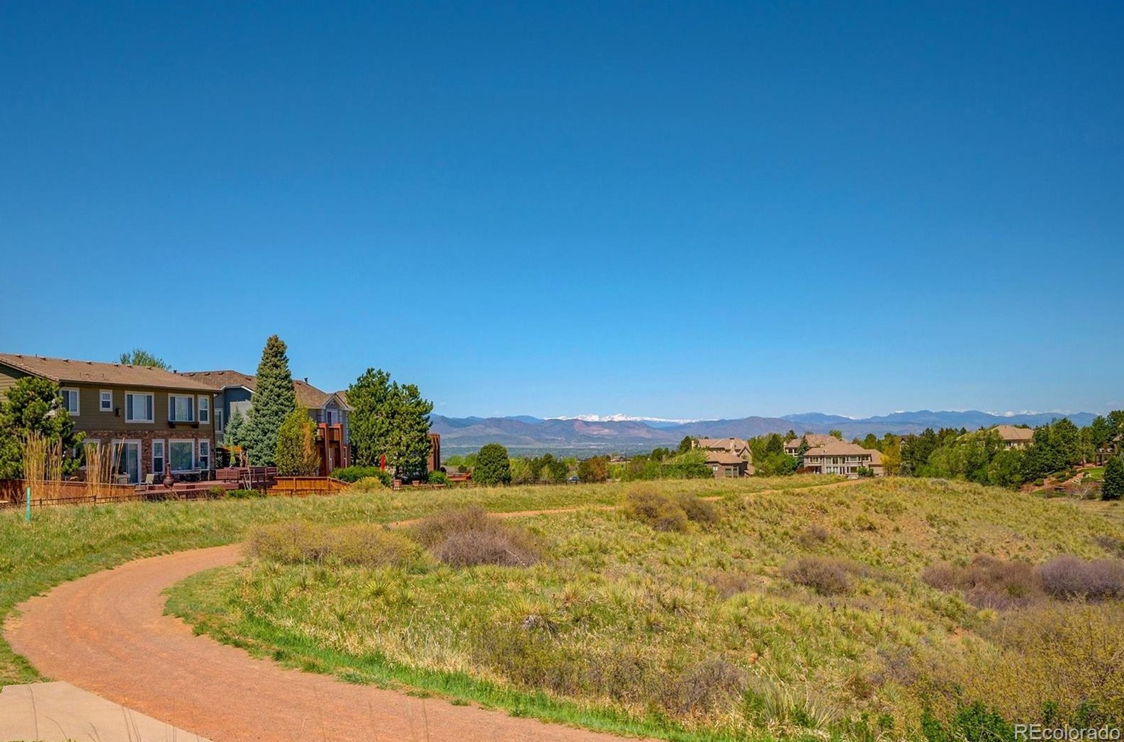 10257 Pennington Ln, Littleton CO exterior