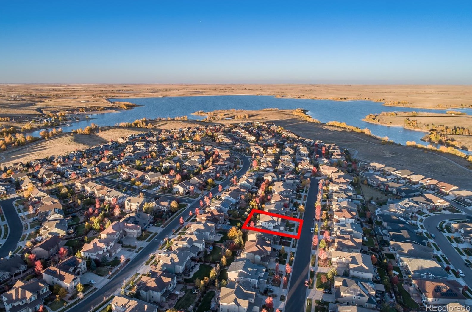 26585 Peakview Dr, Aurora CO 80016-6110 exterior