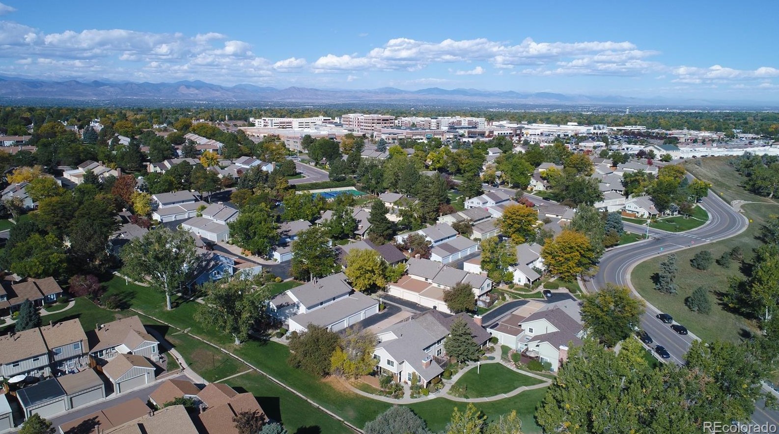 7079 Knolls Way, Littleton CO 80122-1750 exterior