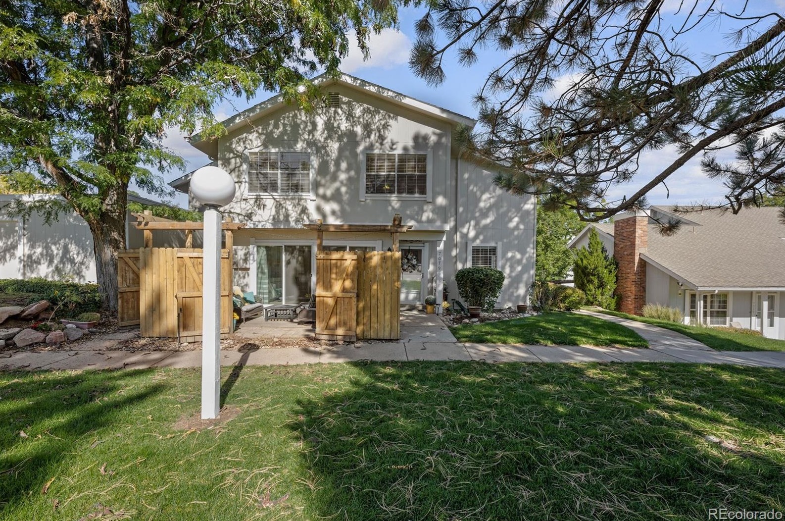 7079 Knolls Way, Littleton CO 80122-1750 exterior