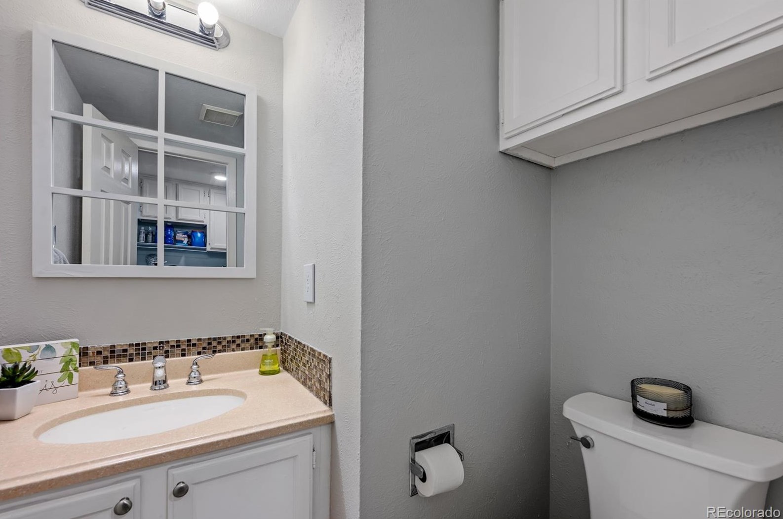 7079 Knolls Way, Littleton CO 80122-1750 exterior