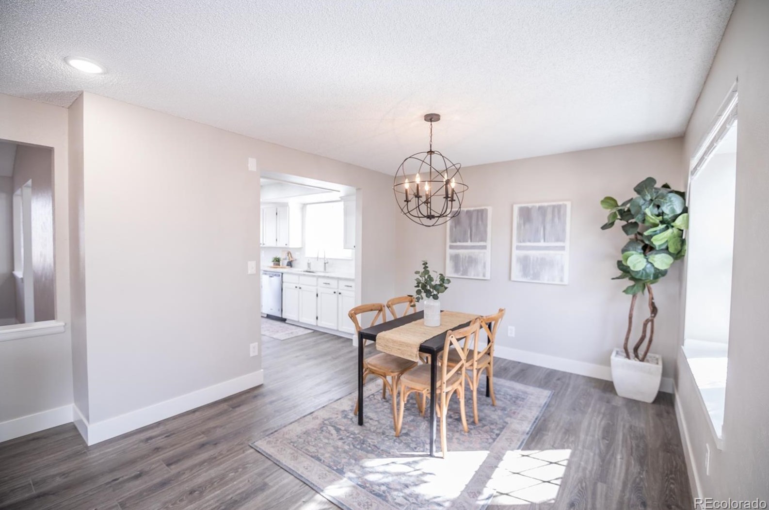 10233 Powers Ave, Littleton CO 80127-1814 exterior