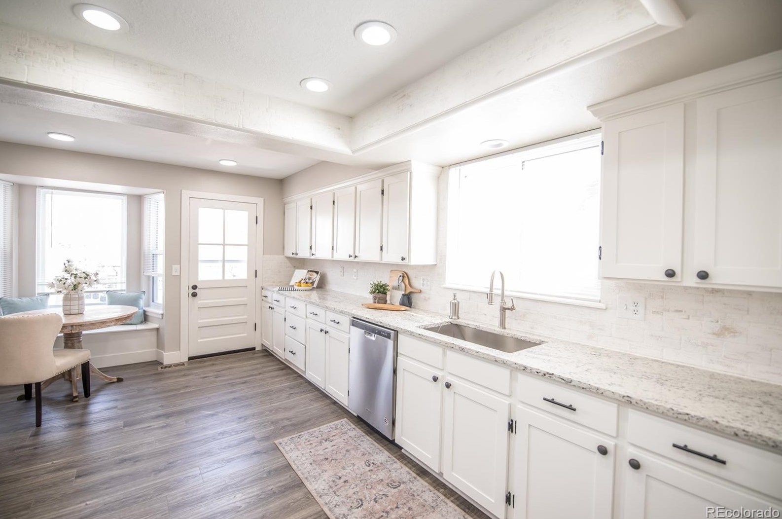 10233 Powers Ave, Littleton CO 80127-1814 exterior