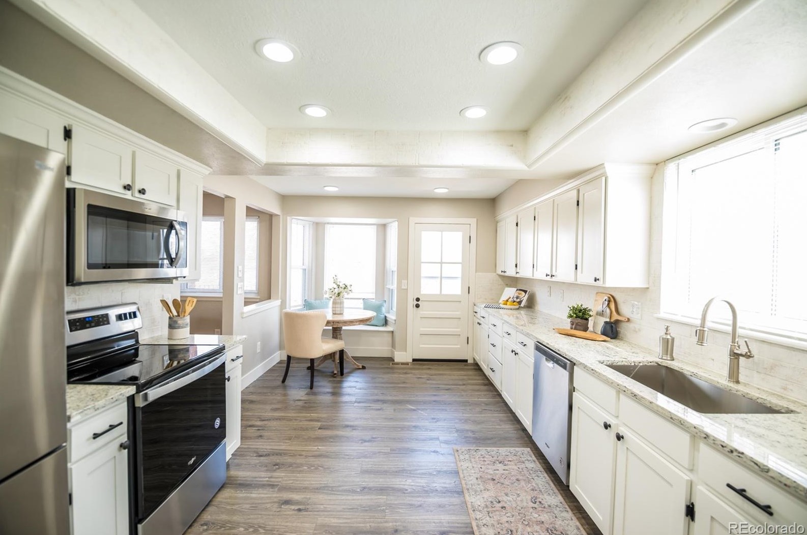 10233 Powers Ave, Littleton CO 80127-1814 exterior