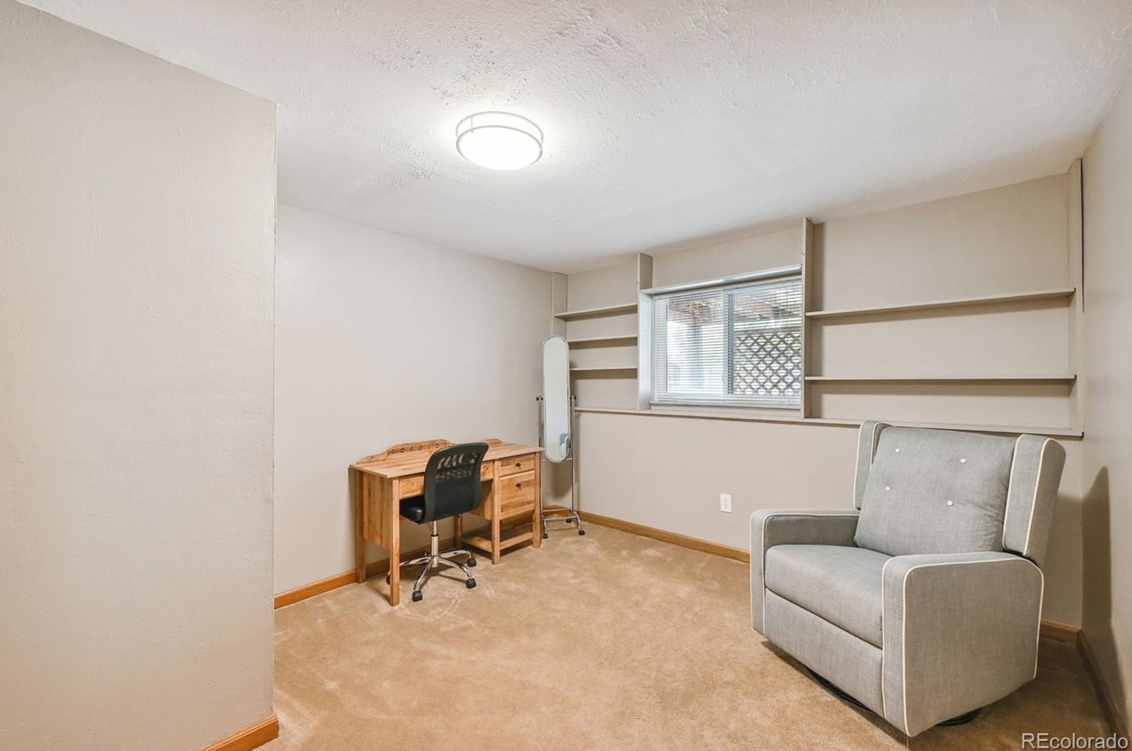 200 Johnson Dr, Castle Rock CO 80104-2123 exterior