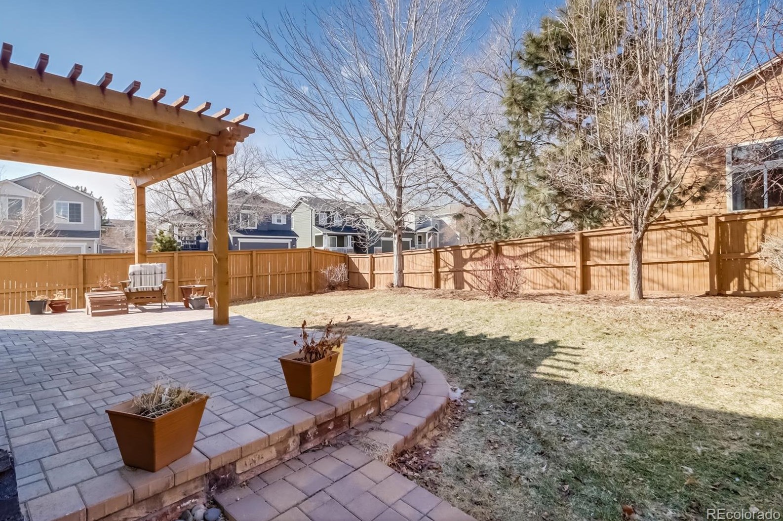 9467 Wolfe Dr, Littleton CO 80129-5764 exterior