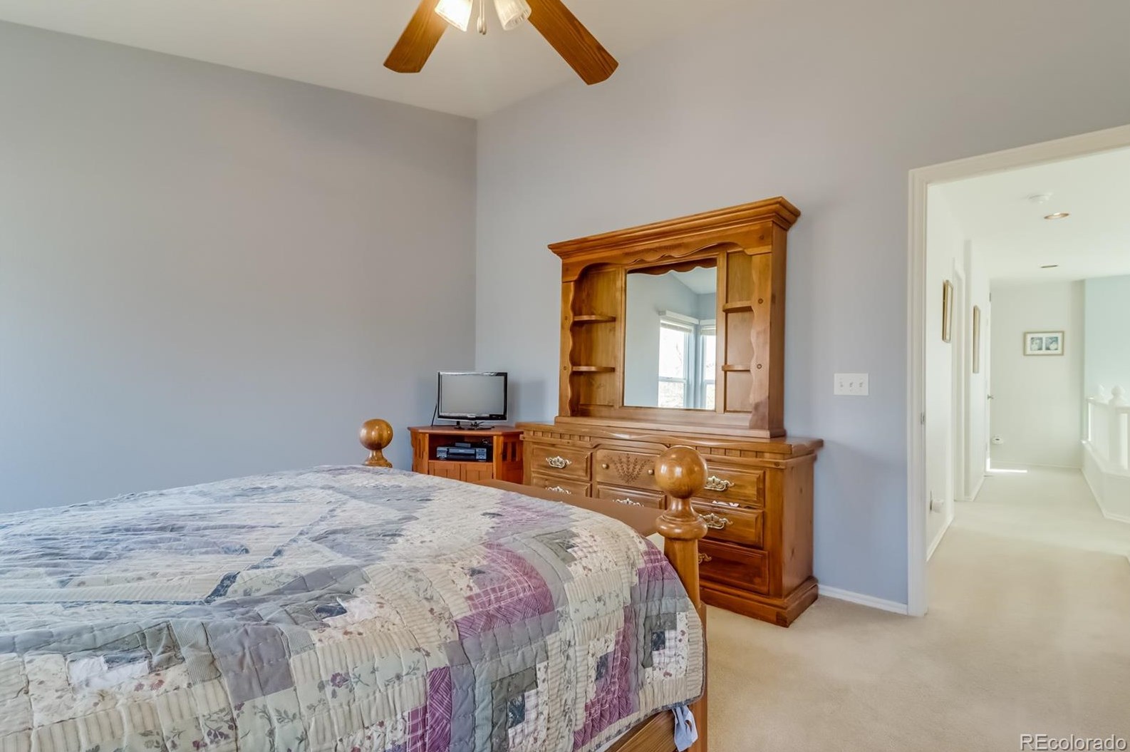 9467 Wolfe Dr, Littleton CO 80129-5764 exterior