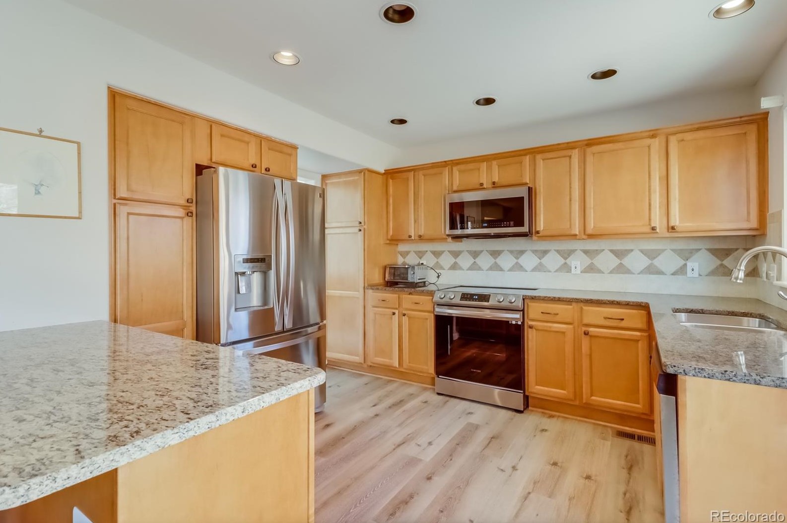 9467 Wolfe Dr, Littleton CO 80129-5764 exterior